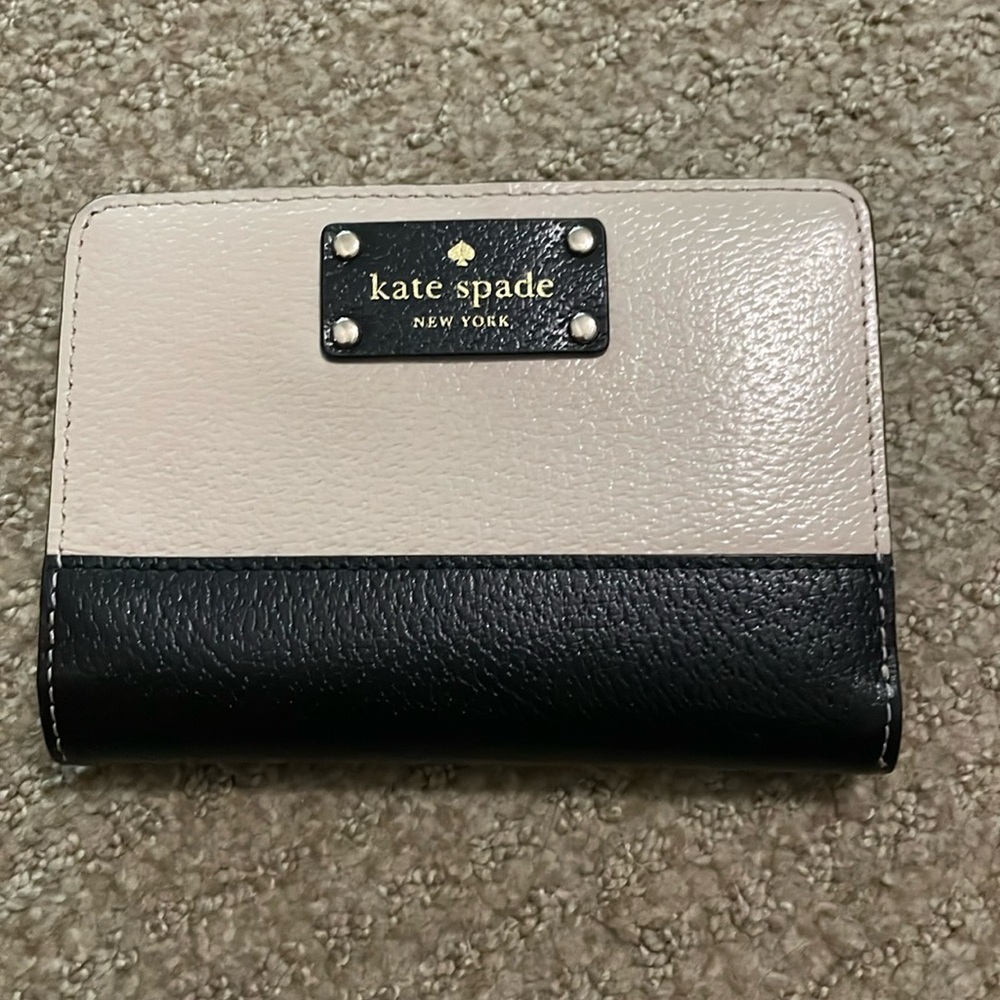 Kate Spade outlet two-tone wallet